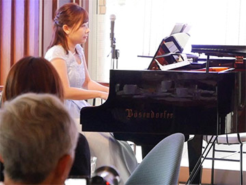 演奏の写真その２